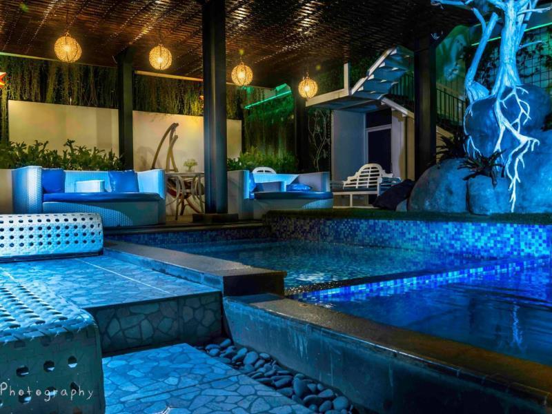 Oxville Hotel Padang Kültér fotó