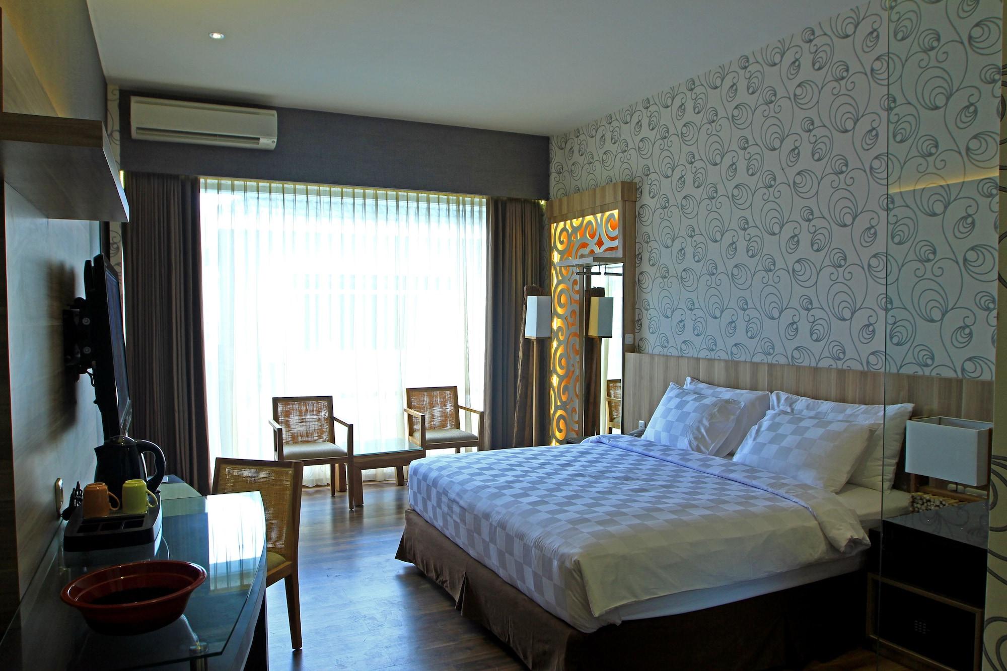 Oxville Hotel Padang Kültér fotó
