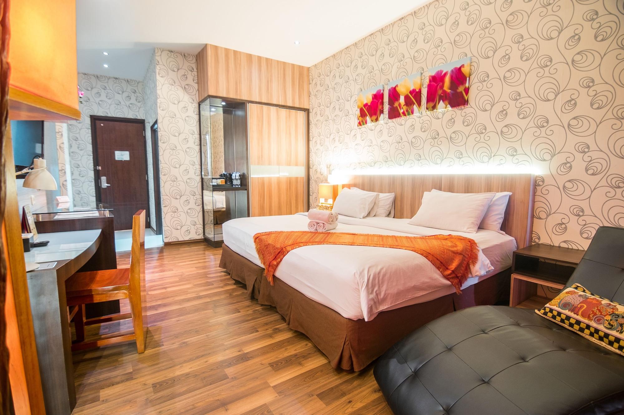 Oxville Hotel Padang Kültér fotó