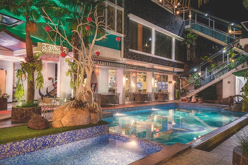 Oxville Hotel Padang Kültér fotó