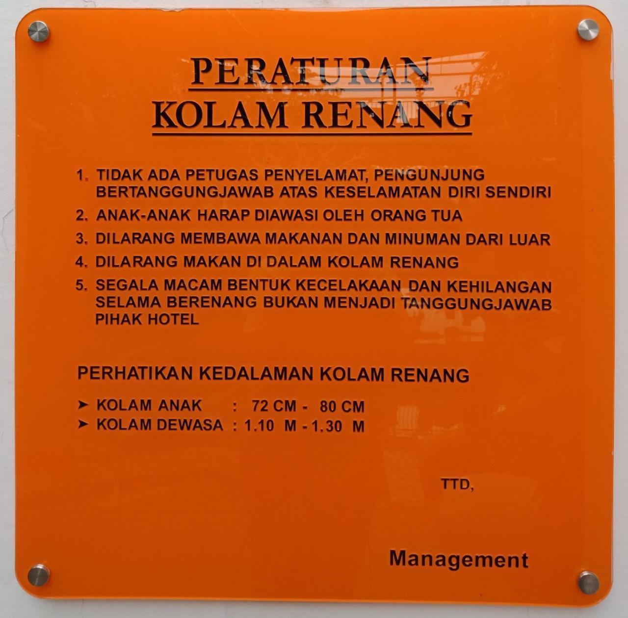Oxville Hotel Padang Kültér fotó